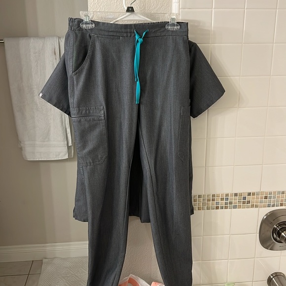 Figs - Picture 4 of 4